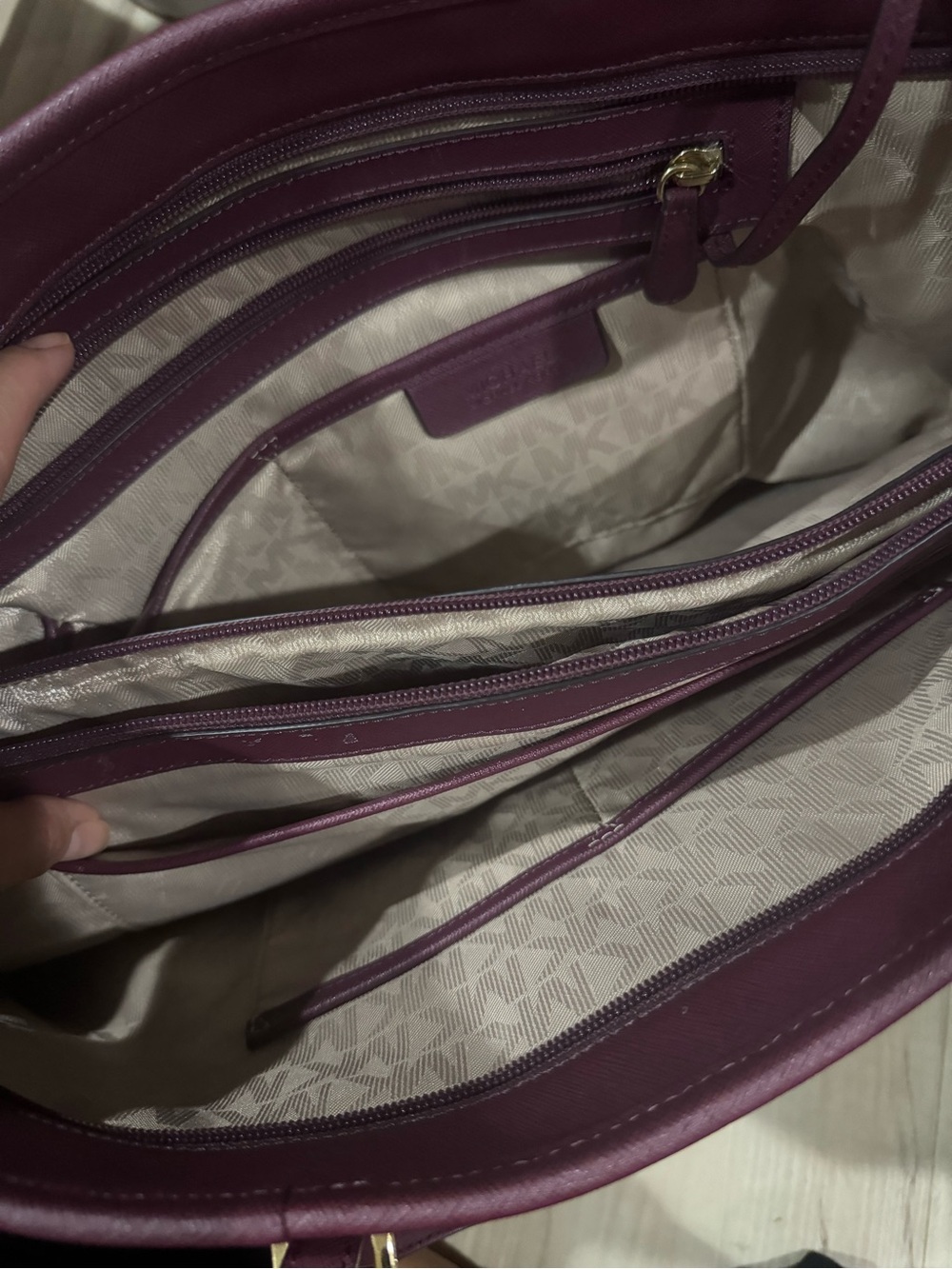 Michael Kors Plum Saffiano Tote with Matching Wristlet - Picture 4 of 5